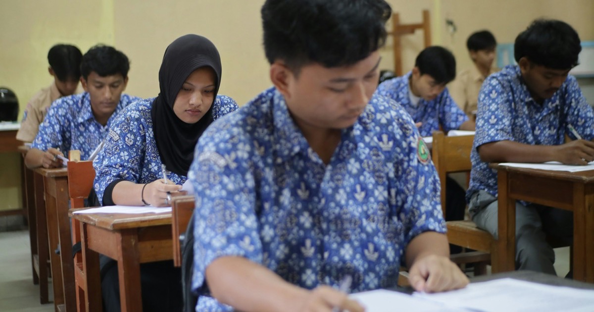 Average IQ in Indonesia: Online Estimates, PISA Data, and What They Mean